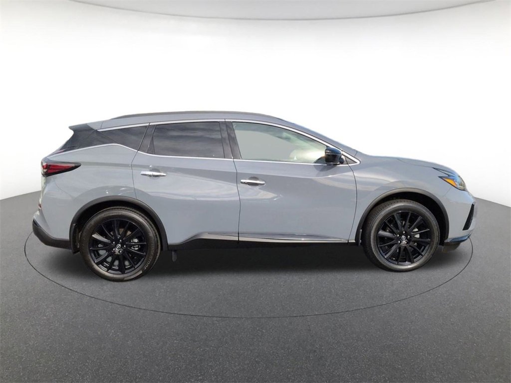 Used 2024 Nissan Murano SV w/ SV Midnight Edition Package image 4