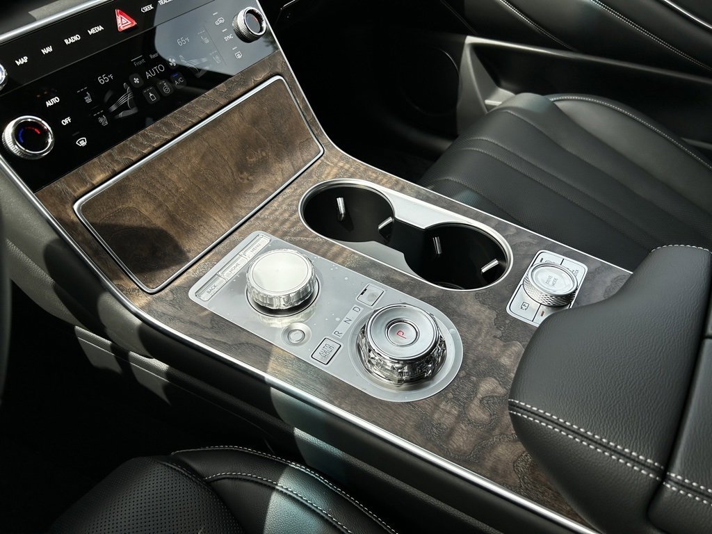 Used 2025 Genesis GV80 2.5T Advanced image 30