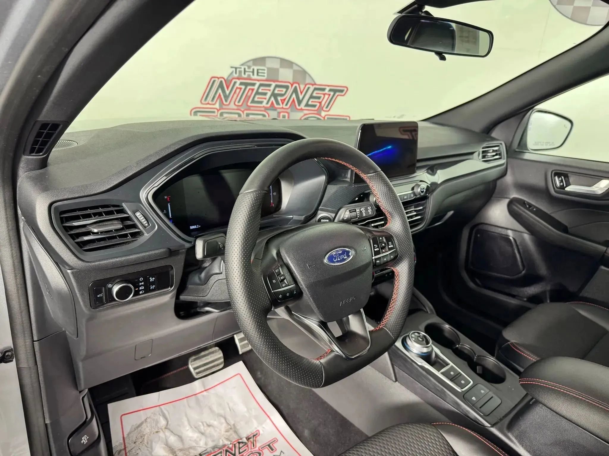 Used 2023 Ford Escape ST-Line image 10