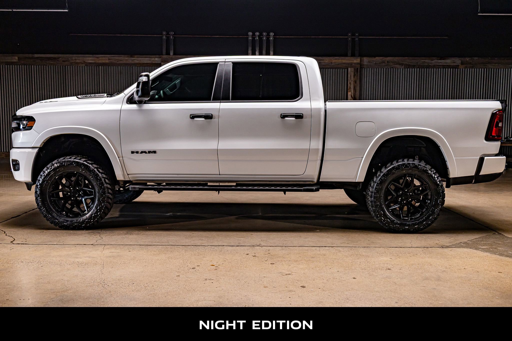 Used 2025 RAM 1500 Laramie w/ Night Edition image 6