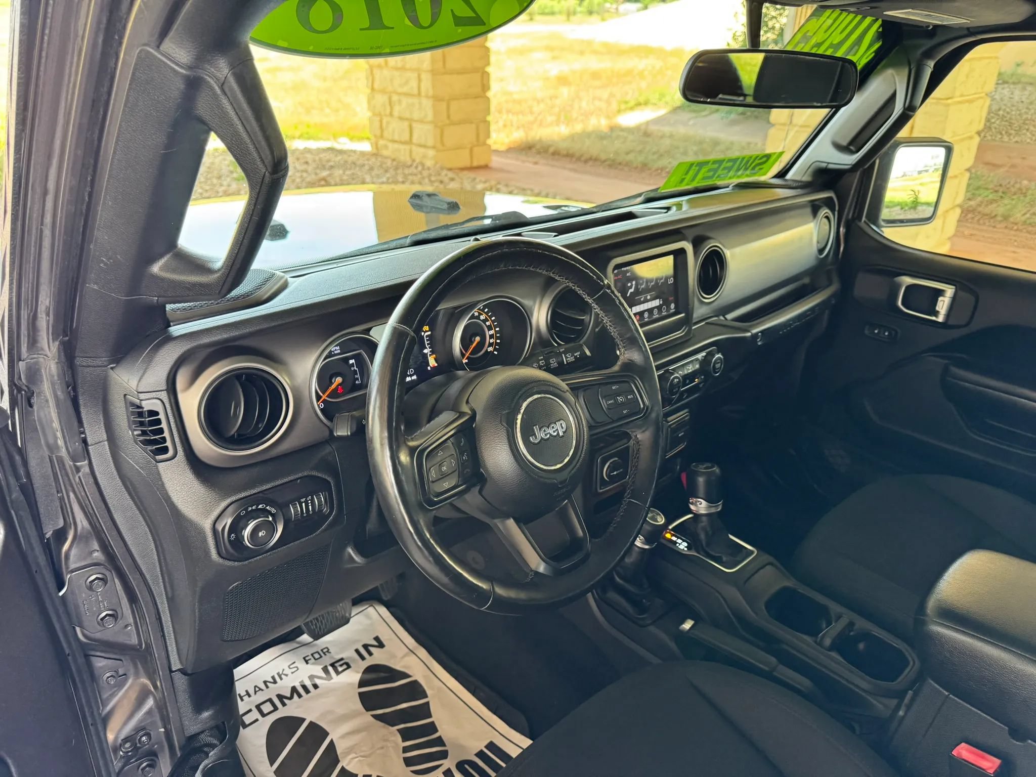 Used 2018 Jeep Wrangler Unlimited Sport S AWD/4WD image 11