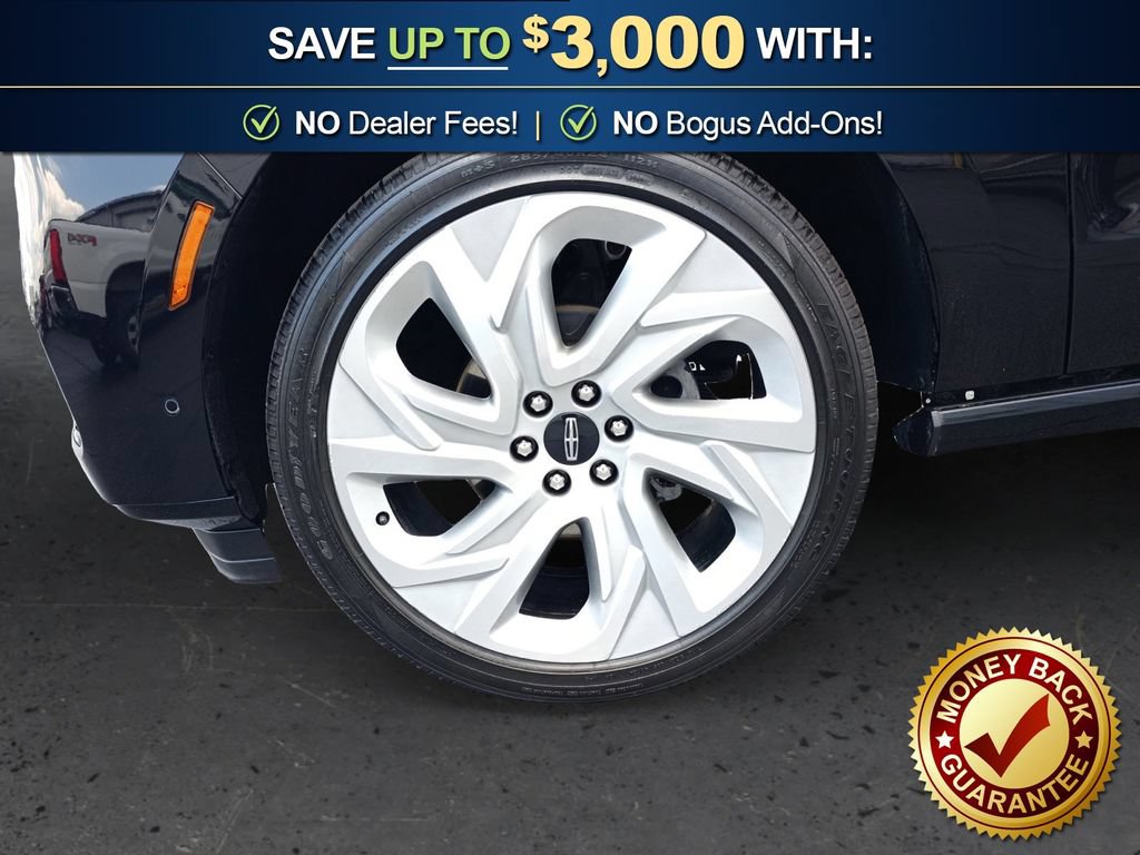 Used 2025 Lincoln Navigator L Black Label AWD/4WD image 13