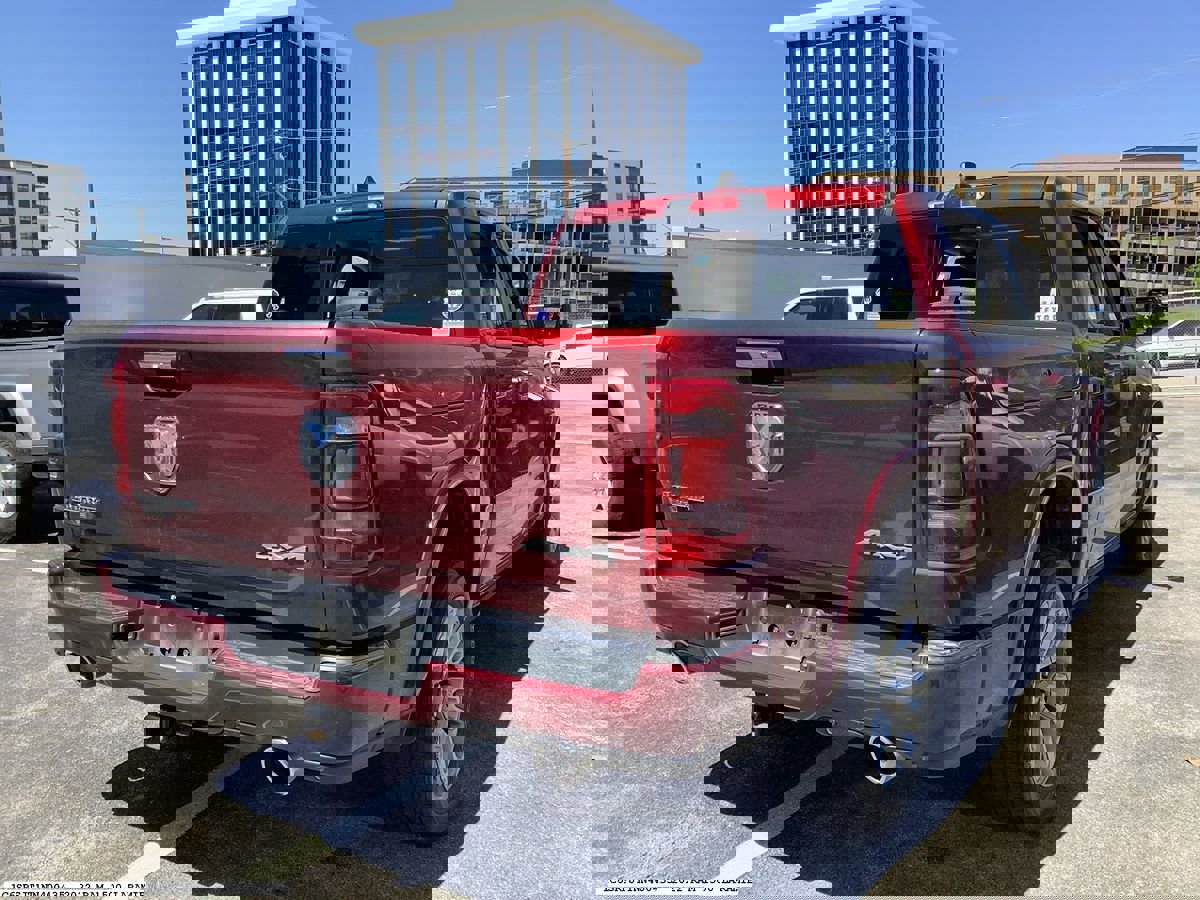 Used 2022 RAM 1500 Laramie w/ Laramie Southwest Edition image 4