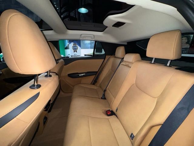 Used 2024 Lexus RZ 450e Premium image 16