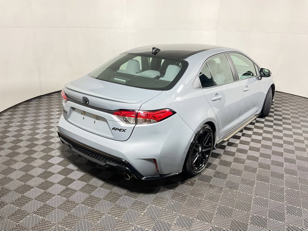 Used 2022 Toyota Corolla SE image 15