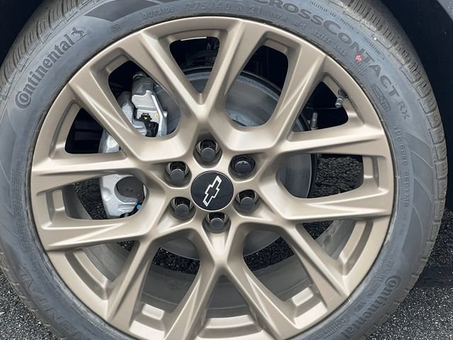 New 2026 Chevrolet Equinox EV LT AWD/4WD image 6