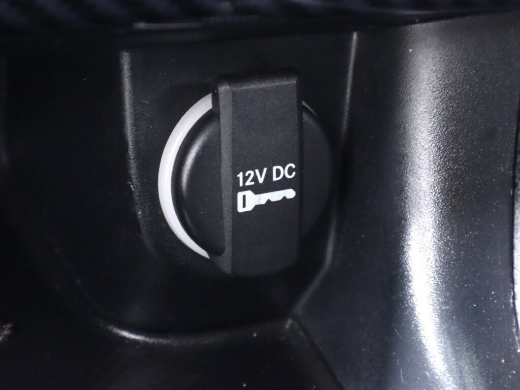 Used 2019 Dodge Charger SXT RWD image 23