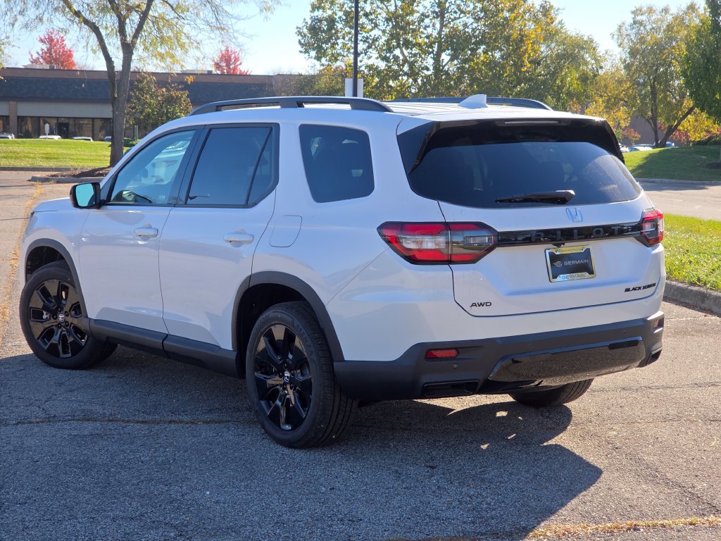 New 2026 Honda Pilot Black Edition image 25