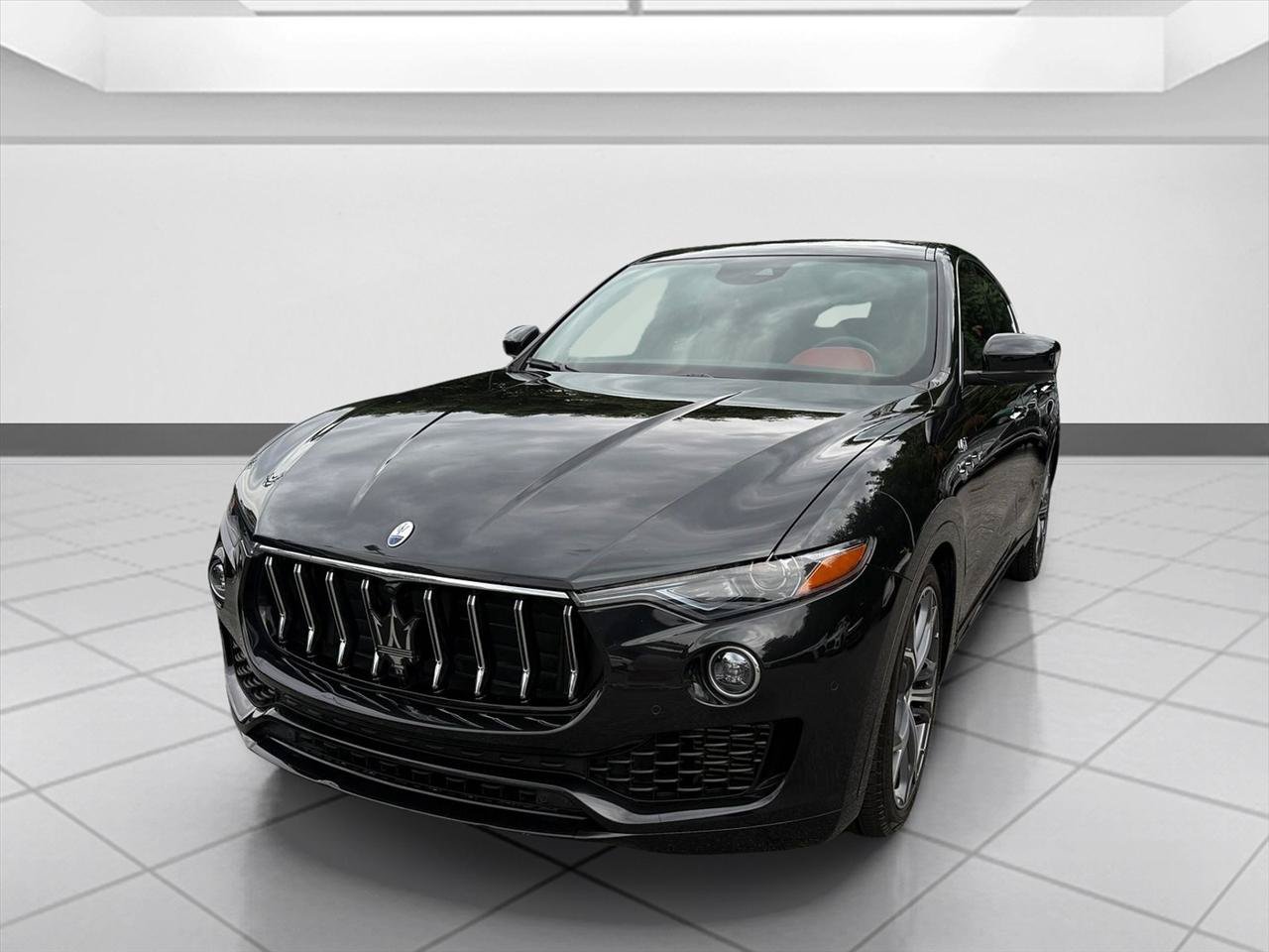 Used 2023 Maserati Levante GT AWD/4WD image 9