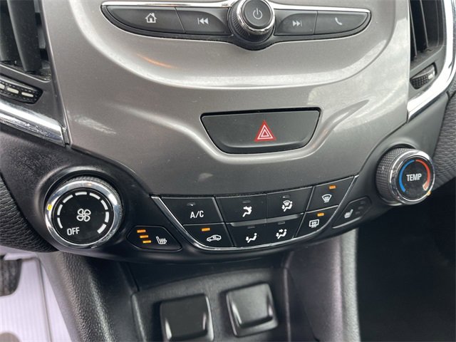 Used 2017 Chevrolet Cruze LT w/ Convenience Package image 18