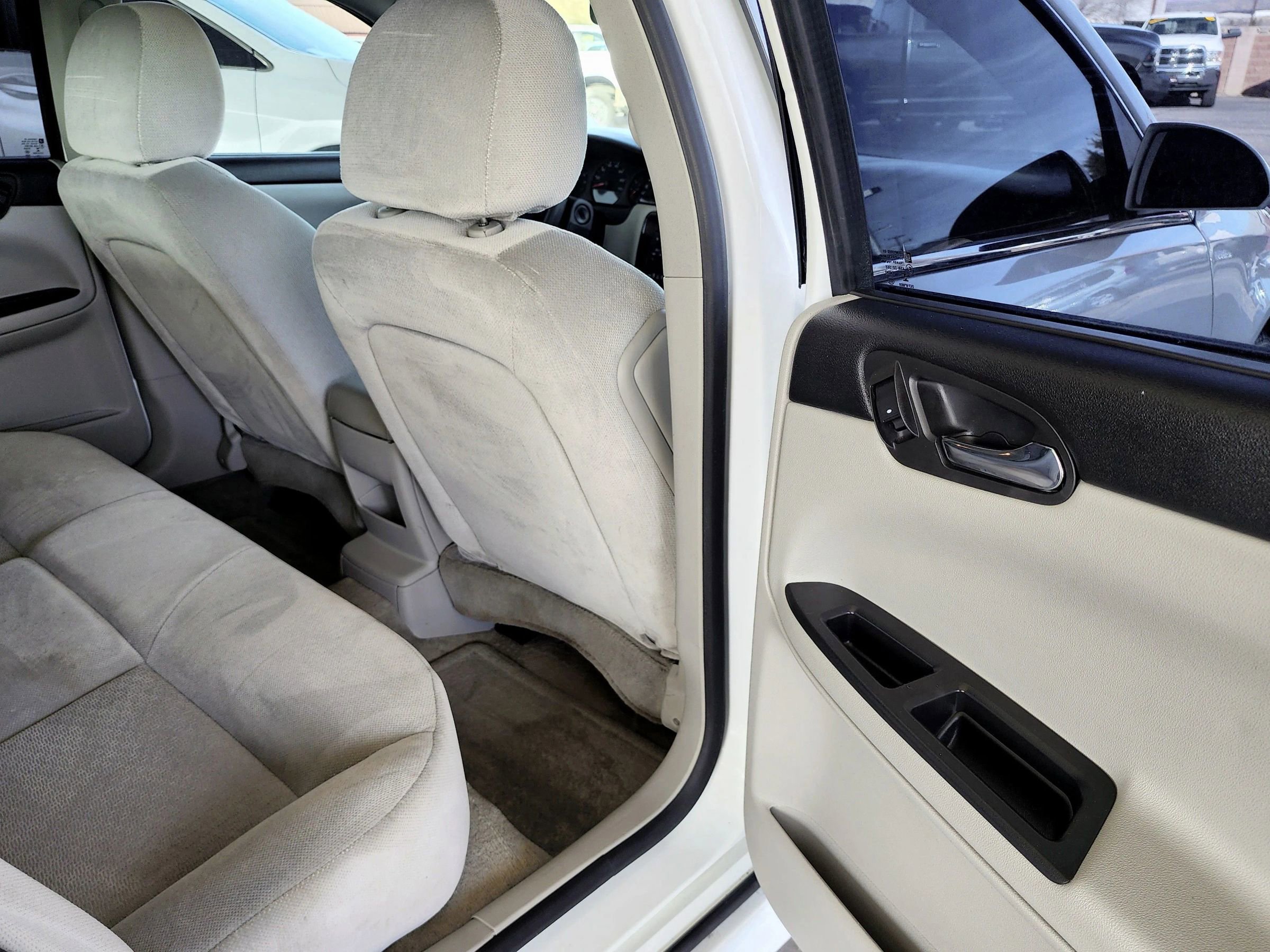 Used 2015 Chevrolet Impala Limited LS image 29