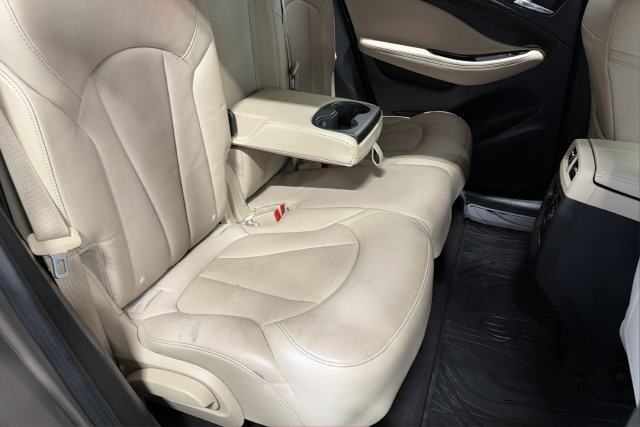 Used 2019 Buick Envision Essence AWD/4WD image 25