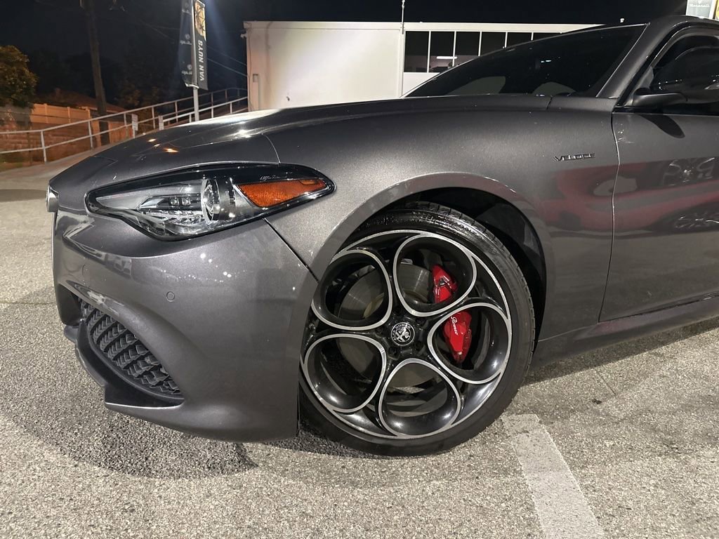 Used 2022 Alfa Romeo Giulia Veloce image 8