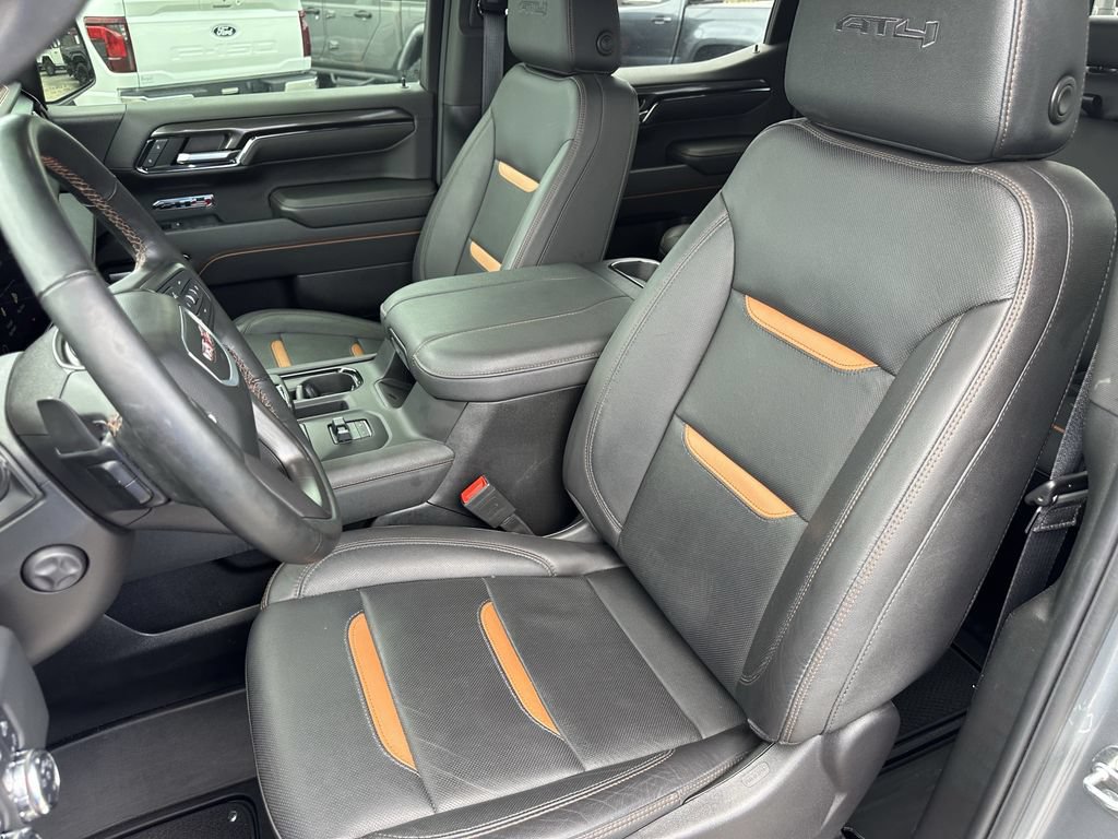 Used 2024 GMC Sierra 1500 AT4 w/ Technology Package AWD/4WD image 20