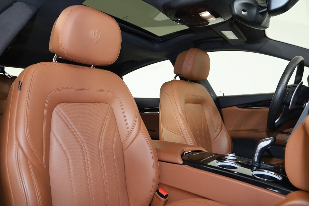 Used 2023 Maserati Quattroporte Modena Q4 image 11