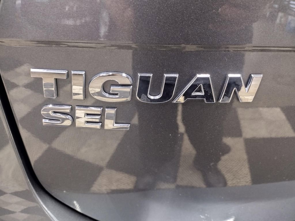 Used 2021 Volkswagen Tiguan SEL image 15