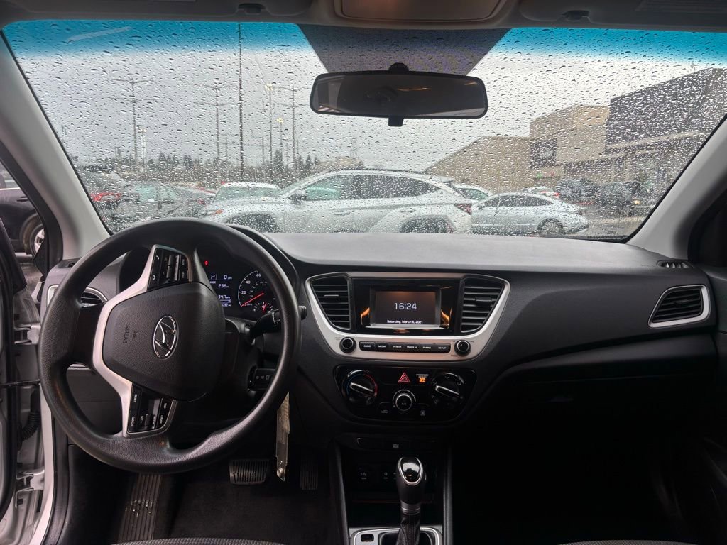 Used 2019 Hyundai Accent SE image 7