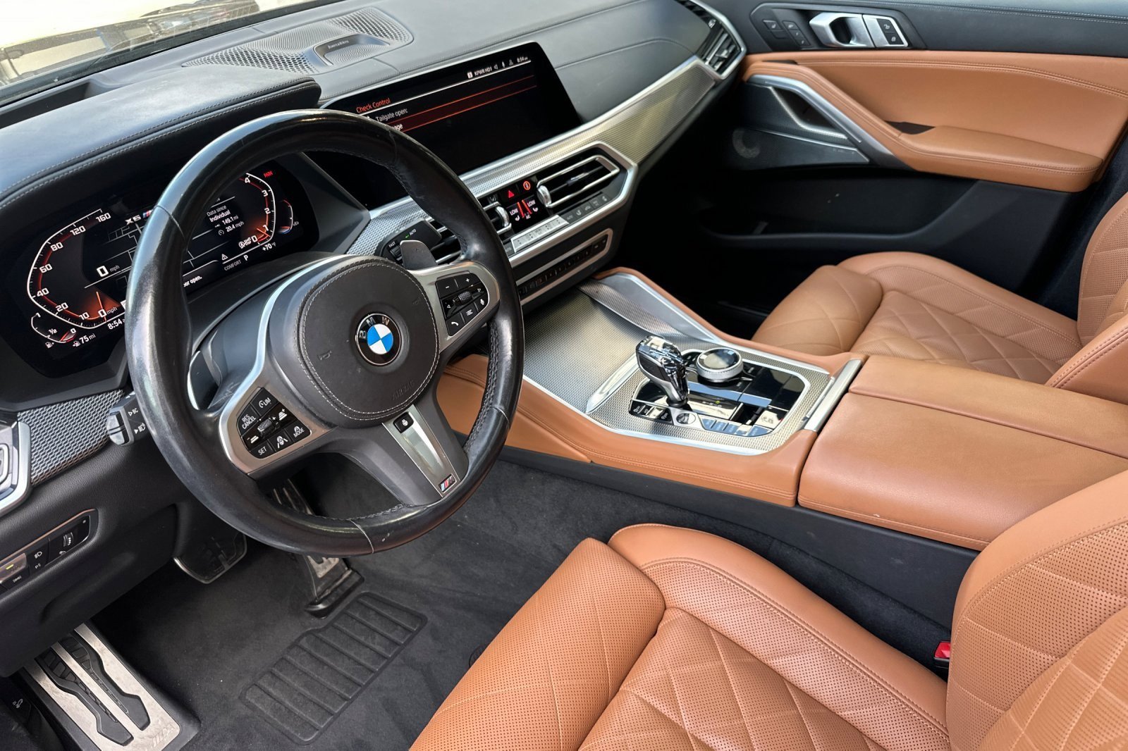 Used 2023 BMW X6 M50i w/ Executive Package AWD/4WD image 9