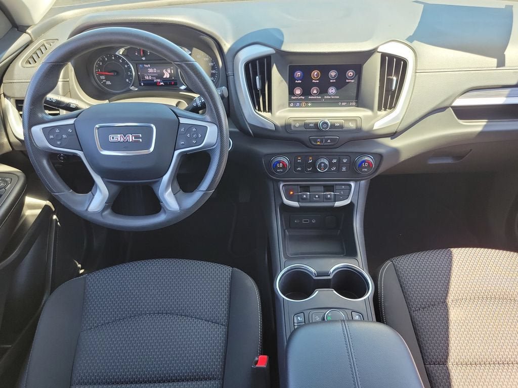 Used 2022 GMC Terrain SLE w/ Driver Convenience Package FWD image 9