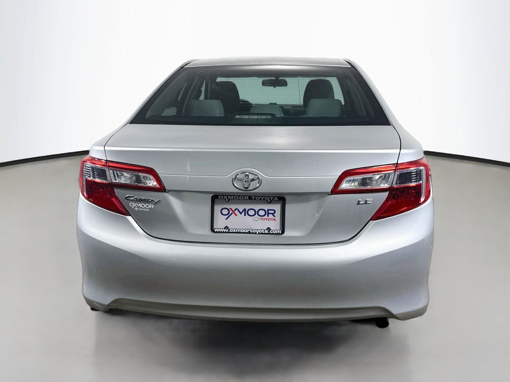 Used 2013 Toyota Camry LE FWD image 6