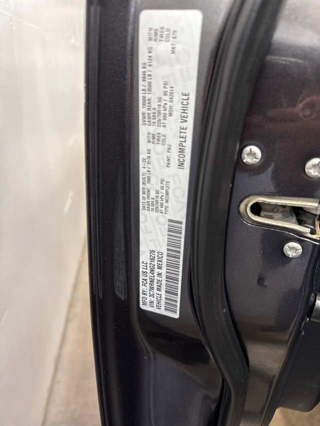 Used 2022 RAM 5500 Laramie image 47