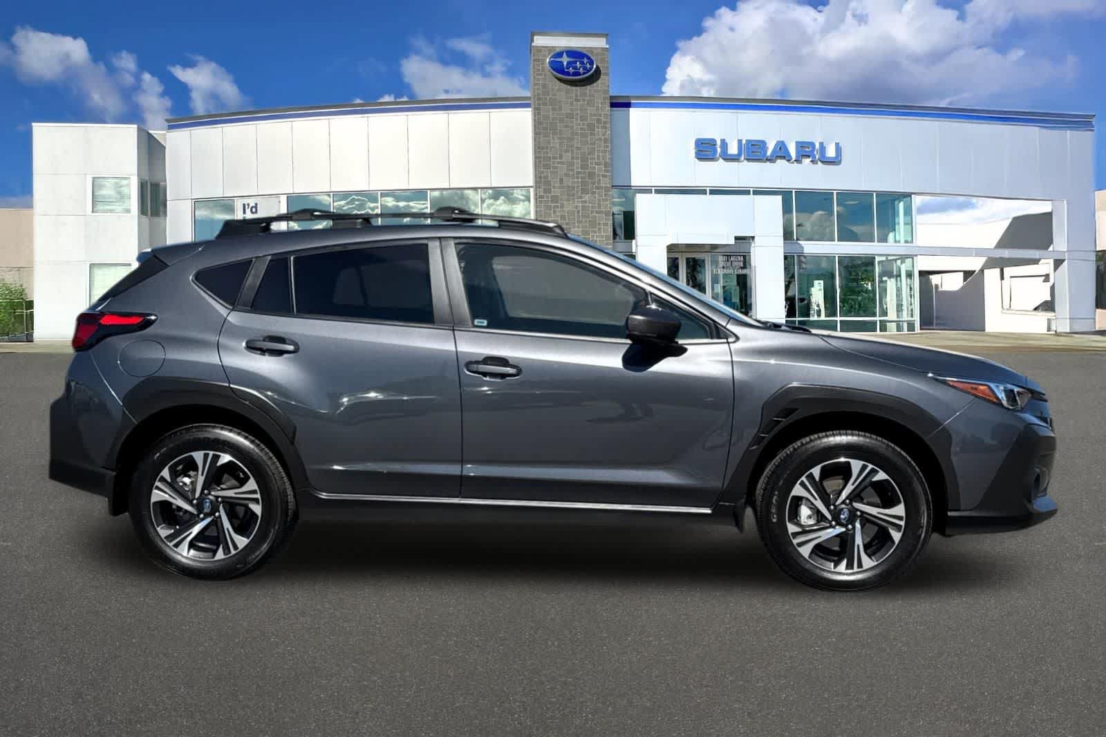 Certified 2025 Subaru Crosstrek 2.5i Premium AWD/4WD image 6