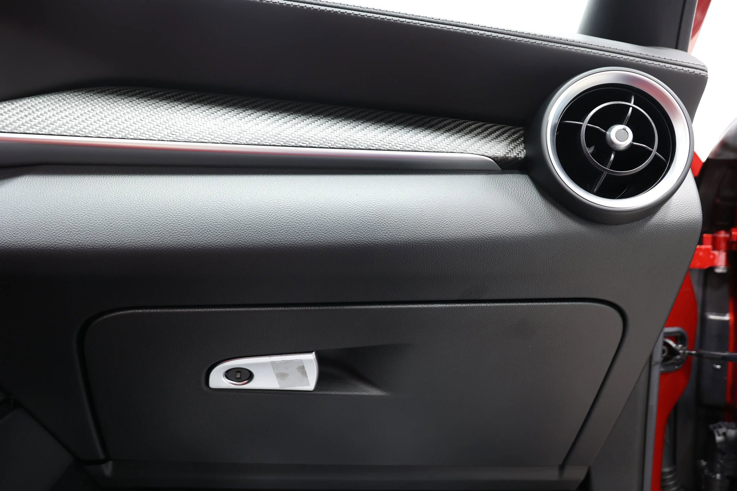 Used 2024 Alfa Romeo Stelvio Quadrifoglio image 87