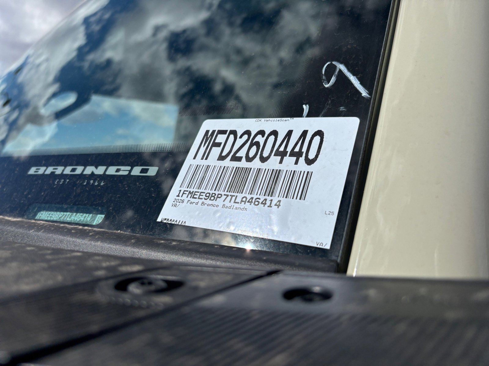 New 2026 Ford Bronco Badlands image 24