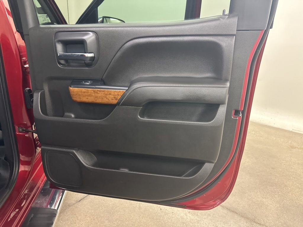 Used 2018 Chevrolet Silverado 1500 High Country image 23