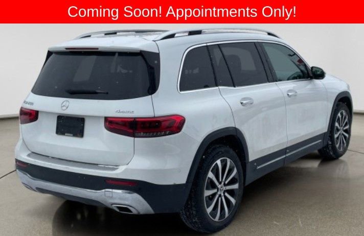 Used 2023 Mercedes-Benz GLB 250 4MATIC image 2