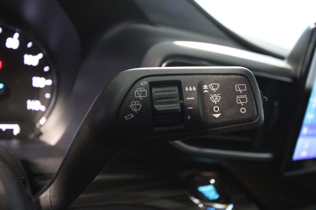 Used 2022 Ford Explorer Limited w/ Equipment Group 301A image 16