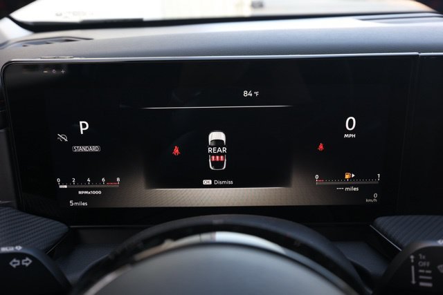 New 2025 Nissan Kicks SR FWD image 29