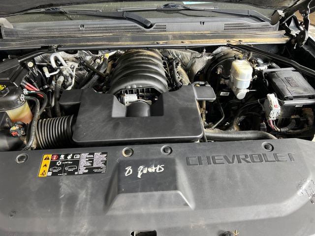 Used 2017 Chevrolet Suburban Premier image 22