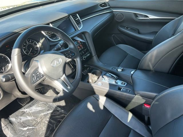 Certified 2025 INFINITI QX55 Luxe w/ Cargo Package image 13