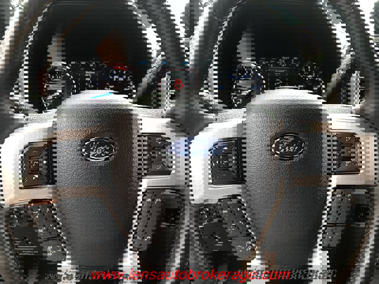 Used 2017 Ford F250 Platinum w/ FX4 Off-Road Package image 12