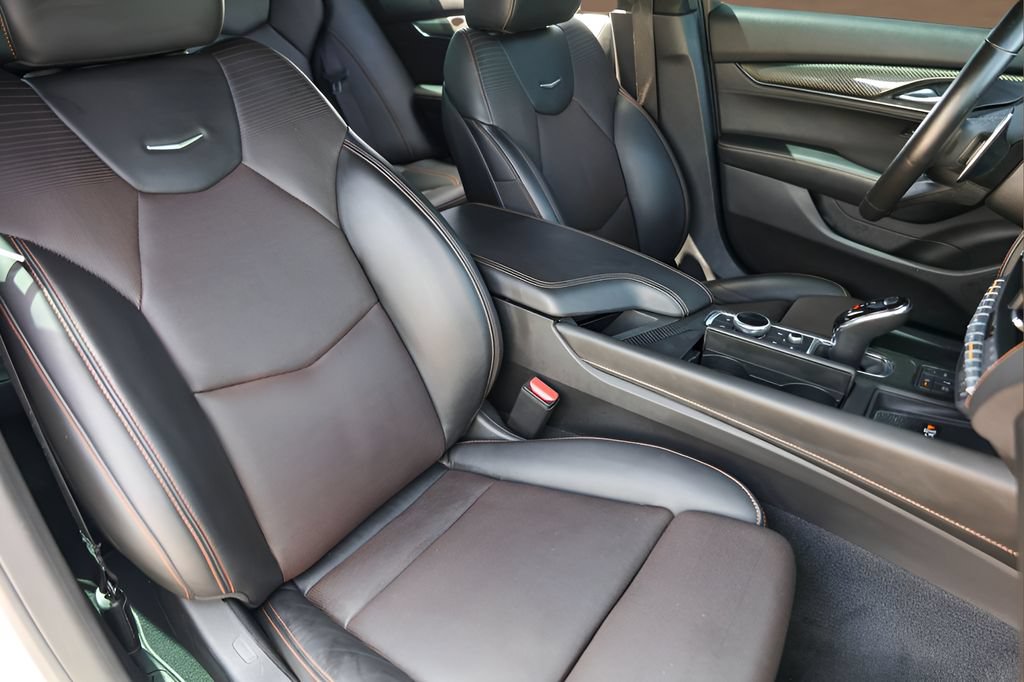 Certified 2023 Cadillac CT5 V w/ Premium Package RWD image 31