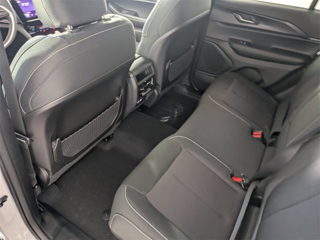 New 2025 Jeep Grand Cherokee Laredo w/ MOPAR Finishing Package image 14