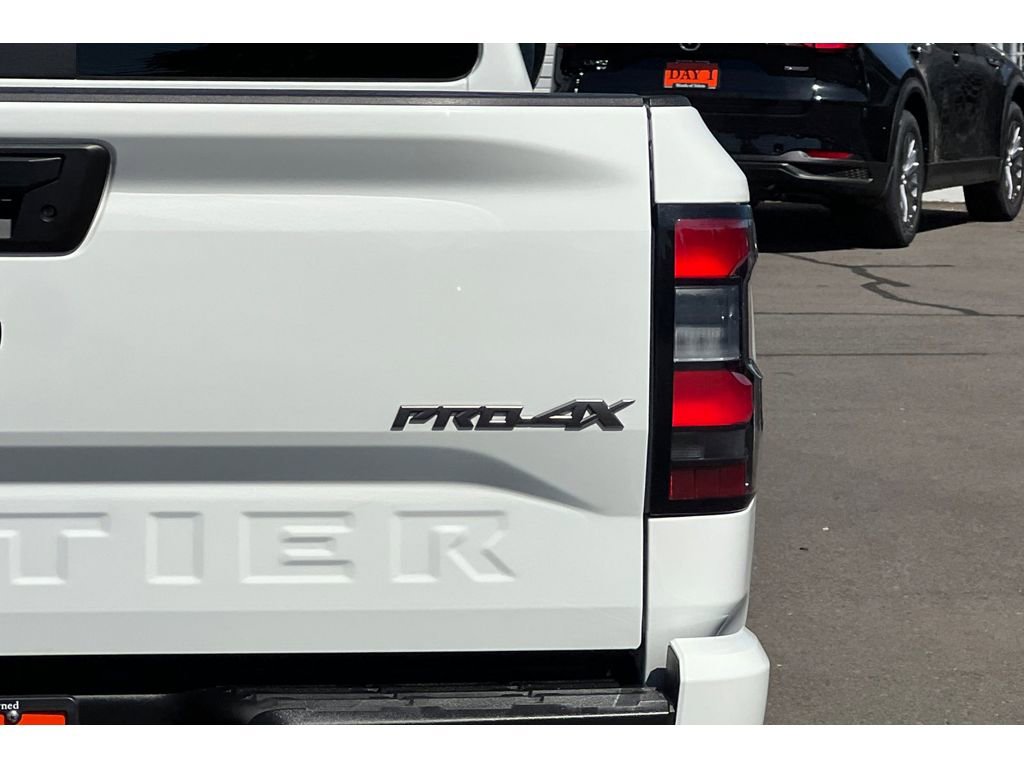 Used 2023 Nissan Frontier PRO-4X w/ Pro-4X Premium Package image 28