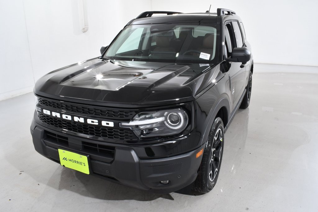 New 2025 Ford Bronco Sport Outer Banks w/ Outer Banks Tech Package+ image 2