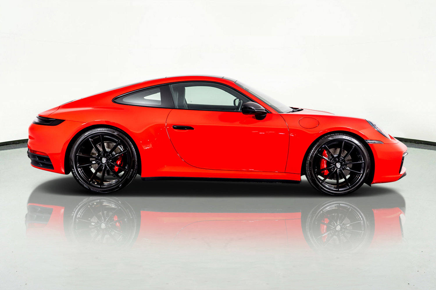 Used 2020 Porsche 911 Carrera 4S w/ Sport Package image 5