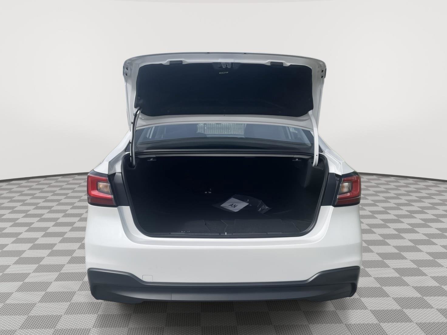 Used 2025 Subaru Legacy Premium image 18