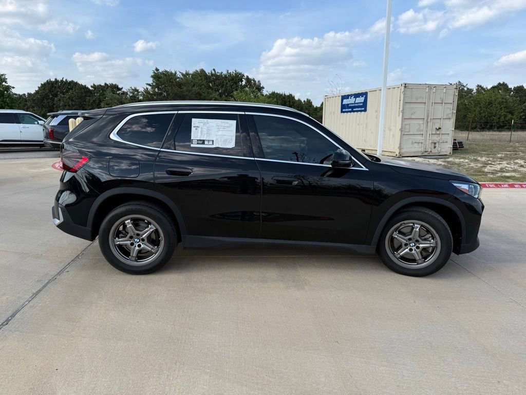 Used 2023 BMW X1 xDrive28i w/ Convenience Package AWD/4WD image 4