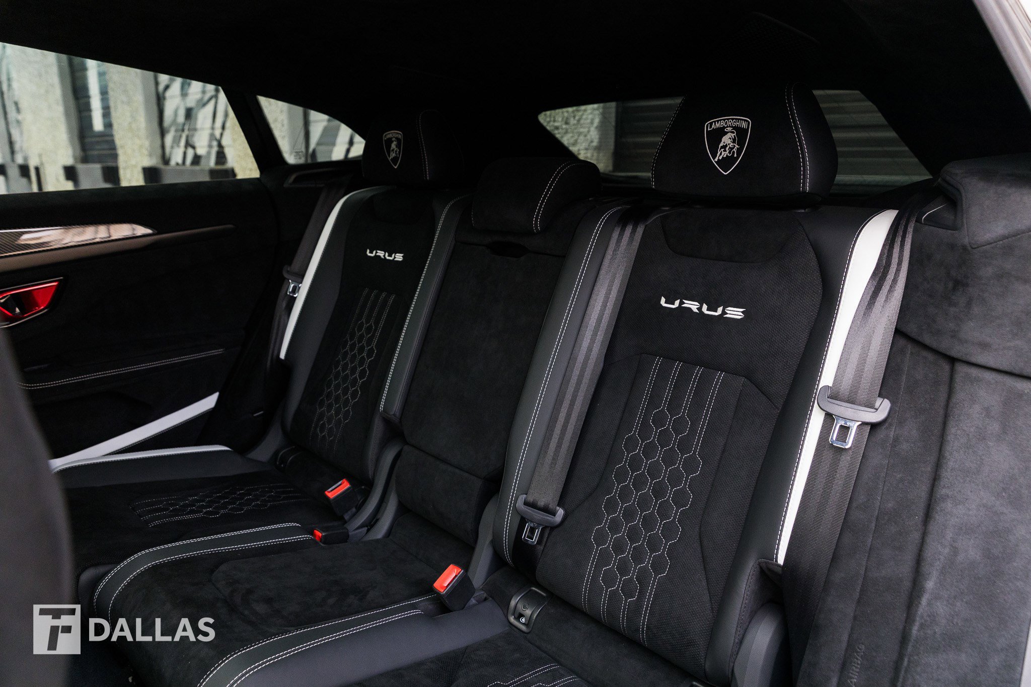 Used 2023 Lamborghini Urus Performante image 37