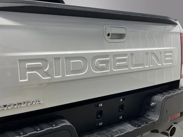 New 2026 Honda Ridgeline Black Edition image 6