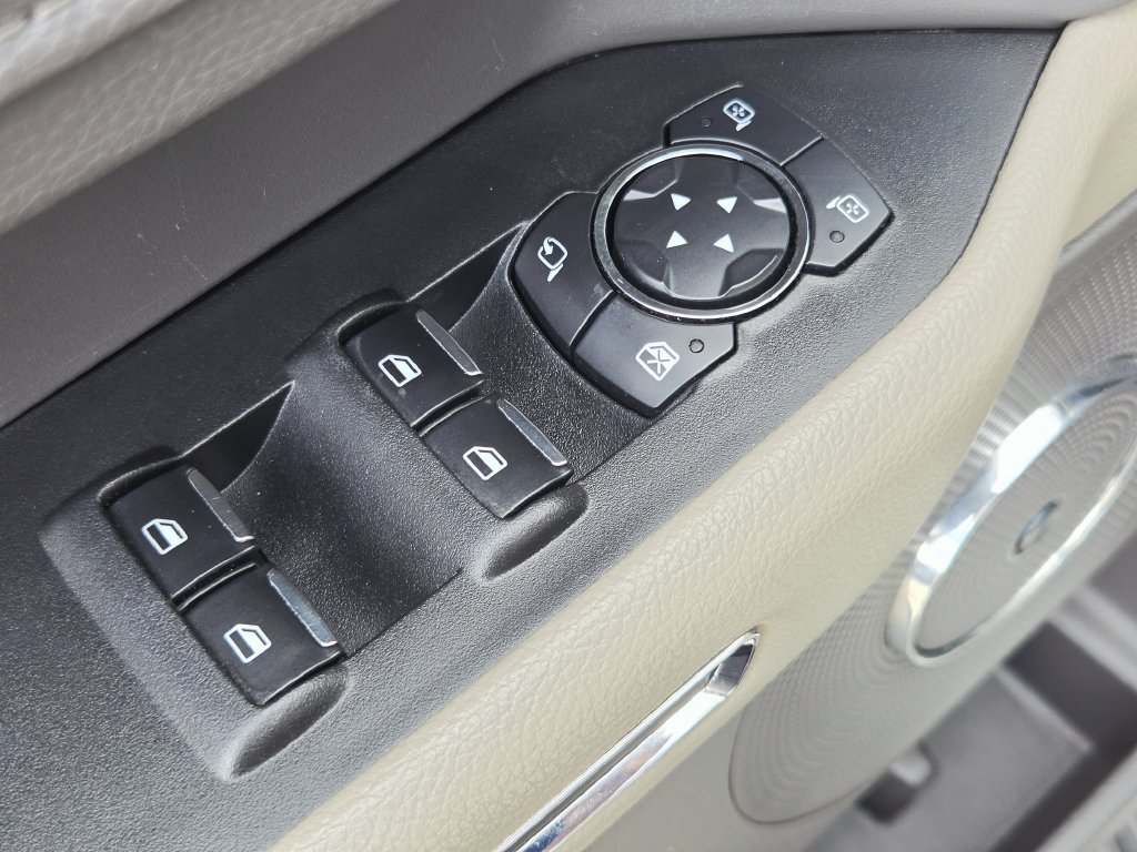 Used 2021 Ford Expedition Max Limited RWD image 28