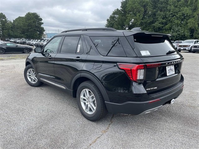 New 2025 Ford Explorer Active w/ Active Comfort Package image 25