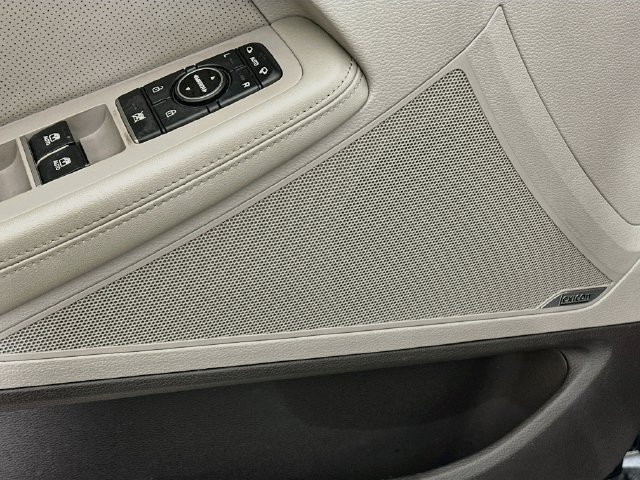 Used 2019 Genesis G80 3.8 w/ Ultimate Package 03 AWD/4WD image 24