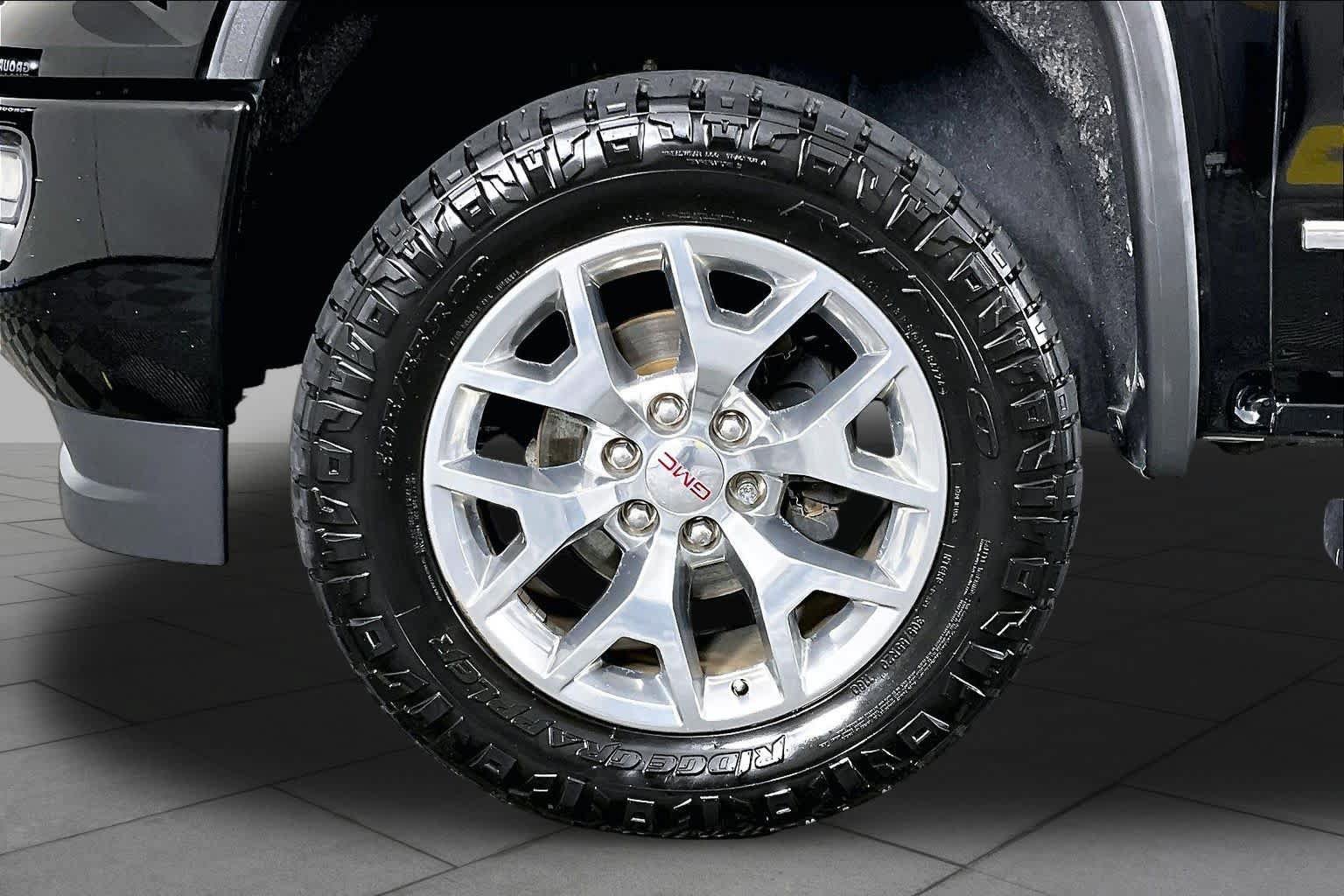 Used 2017 GMC Sierra 1500 Denali AWD/4WD image 11
