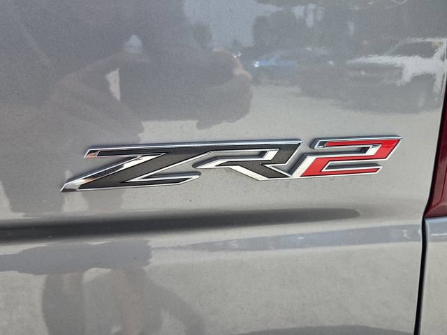 Used 2023 Chevrolet Silverado 1500 ZR2 w/ Technology Package AWD/4WD image 15