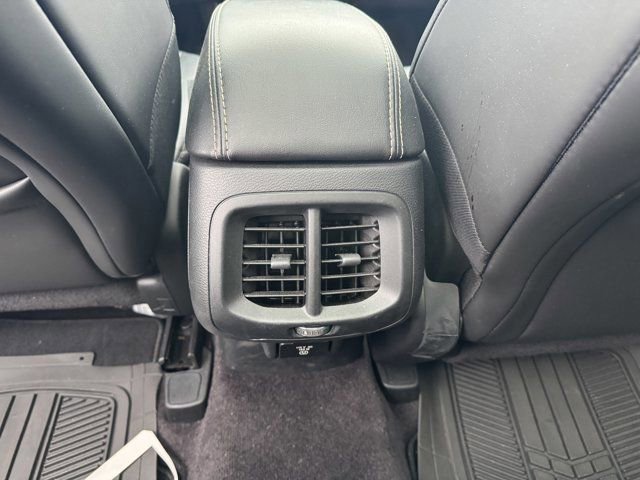 Used 2016 Jeep Cherokee Limited image 16